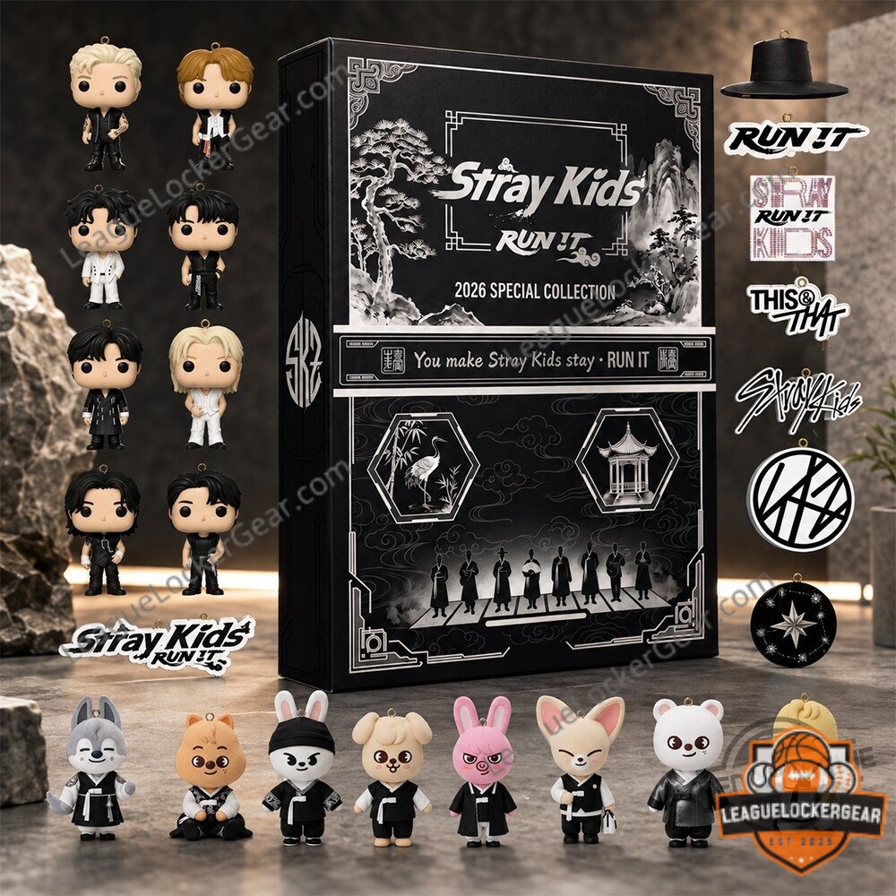 Stray Kids RUN IT 2026 Special Collection Advent Calendar - close-up of idol figurines and collection box